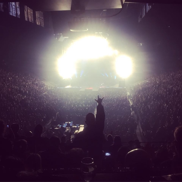 Meet your Posher, Aubrae - Picture 1 of 1